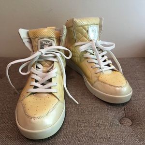 Fila | Vintage Biella Italy | High Top Sneakers